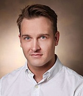 GavinPrice headshot.jpg